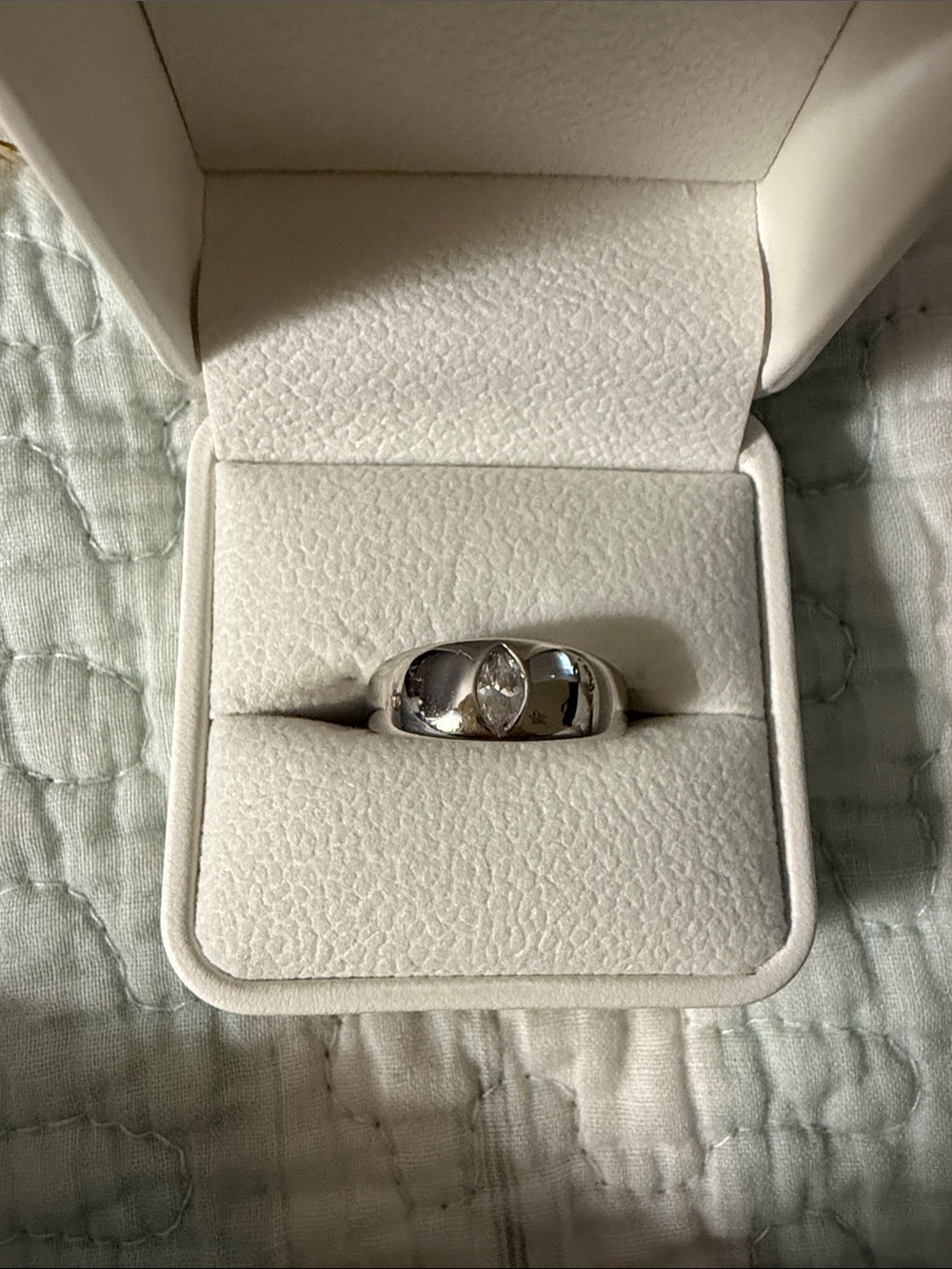 Sterling Silver Marquise-Cut Solitaire Band - Silver